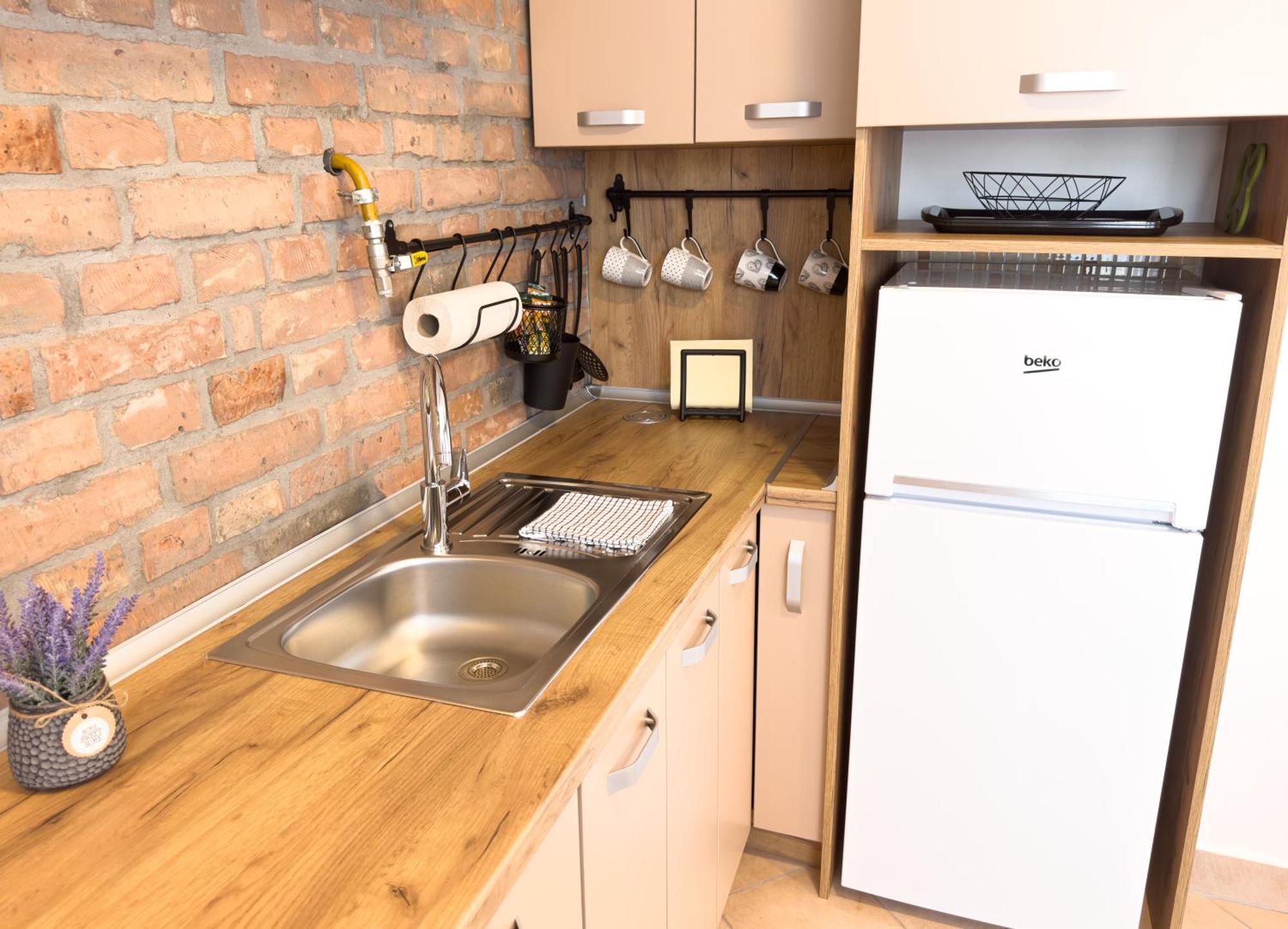 Luxurious And Cosy Brick Apartment - Free Private Parking Сараево Экстерьер фото